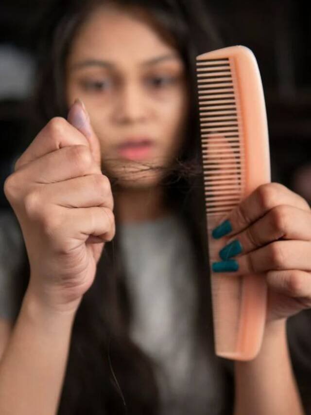 Hair Fall Foods Tips: ನಿಮ್ಮ ಕೂದಲು ಉದುರುತ್ತಿದ್ದರೆ, ಈ ಆಹಾರಗಳಿಗೆ ಹೇಳಿ ಗುಡ್‌ ಬೈ…